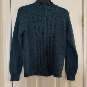 Carolyn Taylor petite small blue sweater.
